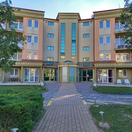 Karos Gold 813 Wellness Apartman Zalakaros Dış mekan fotoğraf